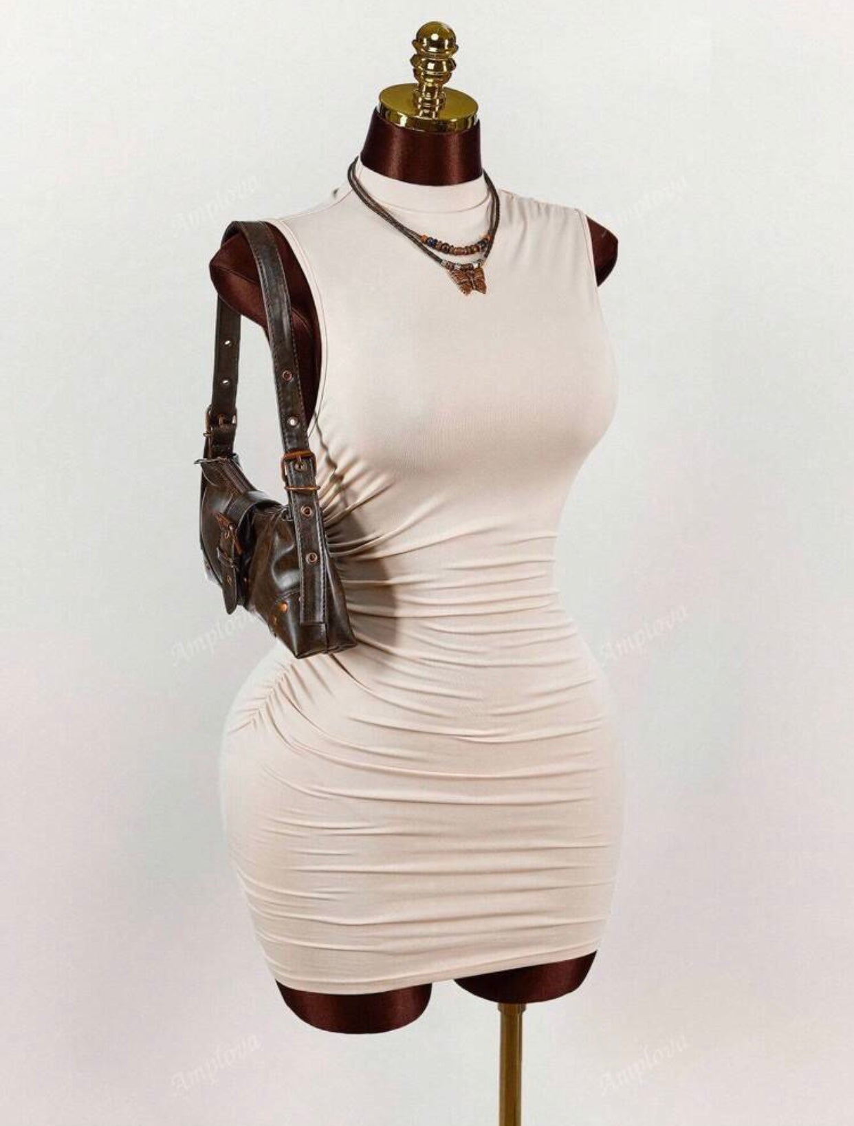 Vestido Bodycon Bege Elegance