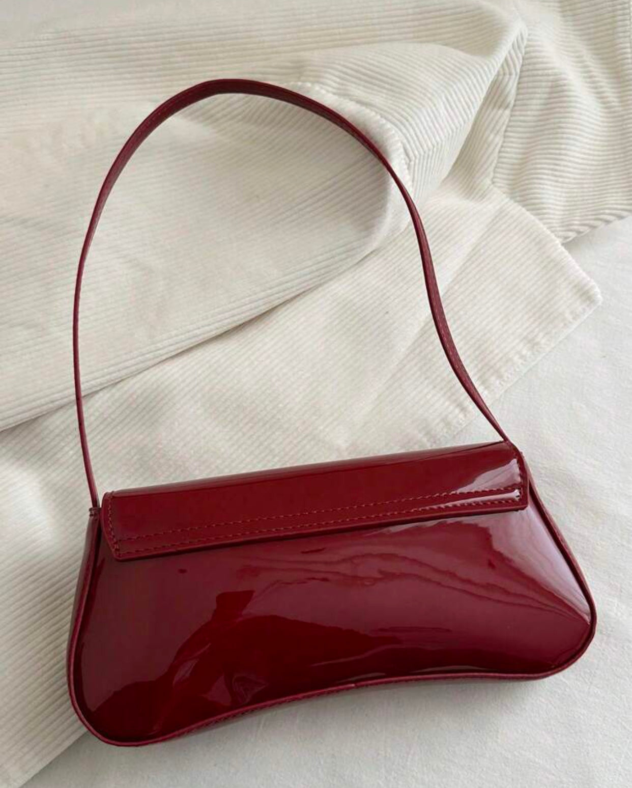 Clutch Elegance