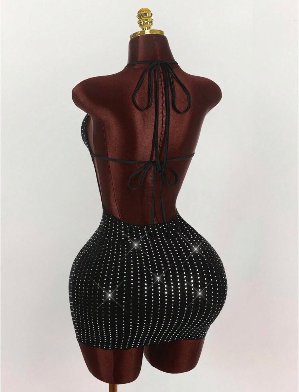 Vestido Curto Preto Glow com Strass