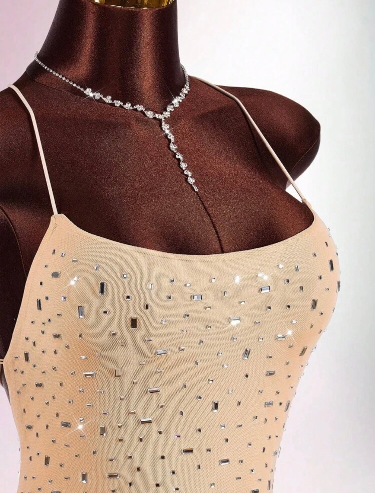 ✨ Vestido Crystal Nude ✨